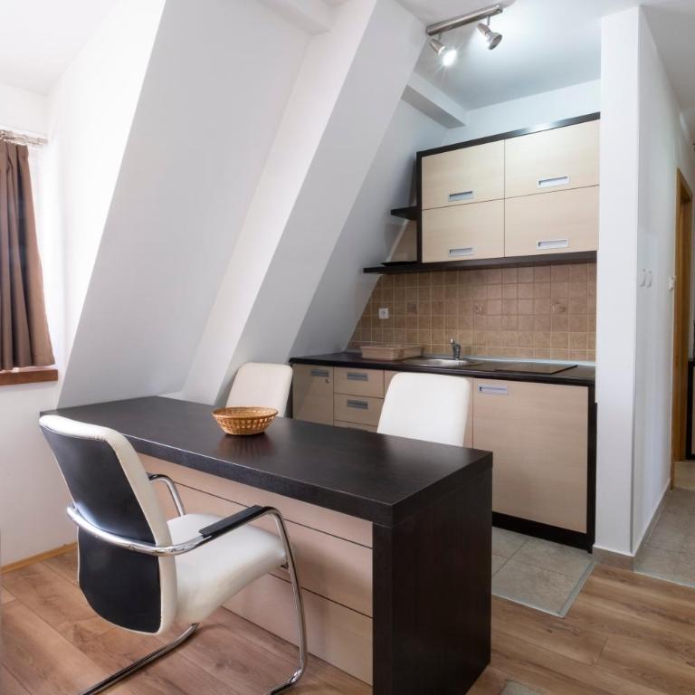 Mila apartmani Kopaonik - Apartment with Mountain View - 12