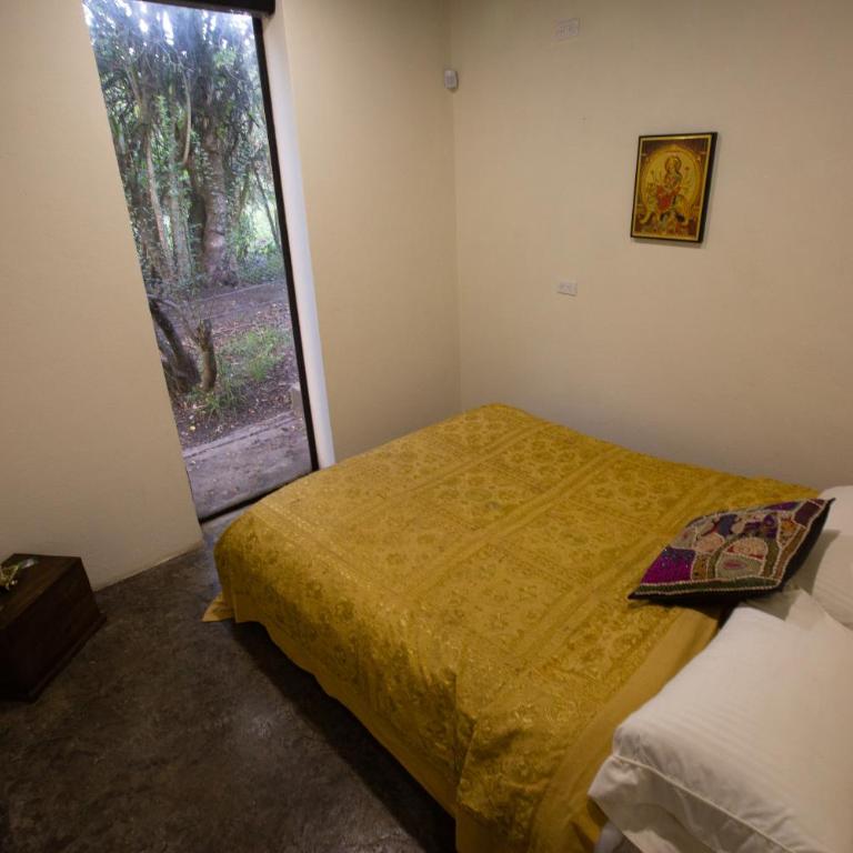 Entre Árboles Hostal - Habitación Doble Estándar con baño compartido - 3