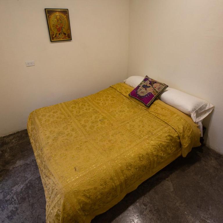 Entre Árboles Hostal - Habitación Doble Estándar con baño compartido - 2