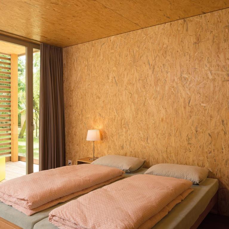 Avenches Youth Hostel - Standard Doppelzimmer mit Bad - 3