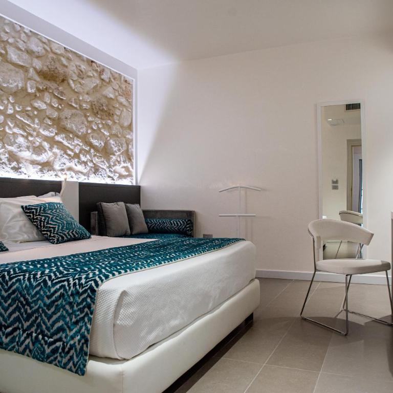 Caportigia Boutique Hotel - Camera Matrimoniale Standard - 13