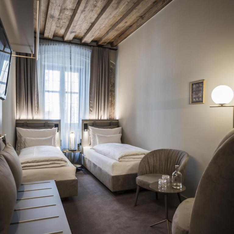 Altstadthotel Weisses Kreuz - Zweibettzimmer - 6