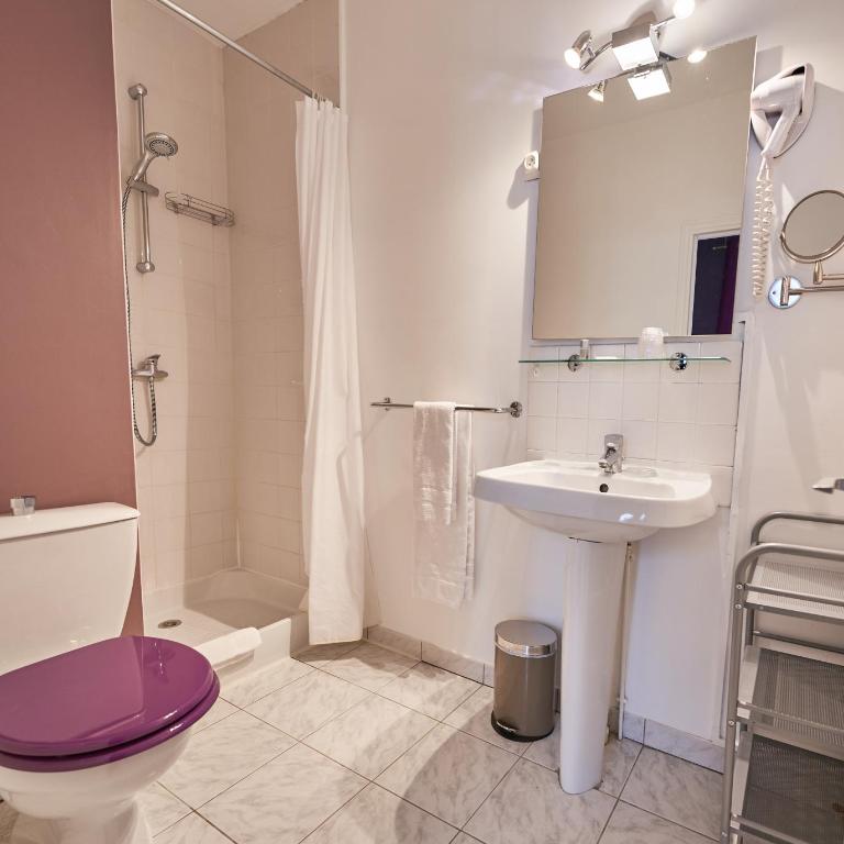 LOGIS Hôtel Du Théâtre - Chambre Double - 8