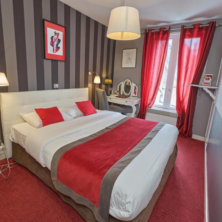 LOGIS Hôtel Du Théâtre - Chambre Double - 9
