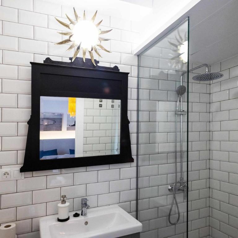 Casa Portus Gaditanus s XVIII Patio Andaluz - Apartamento de 2 dormitorios - 61