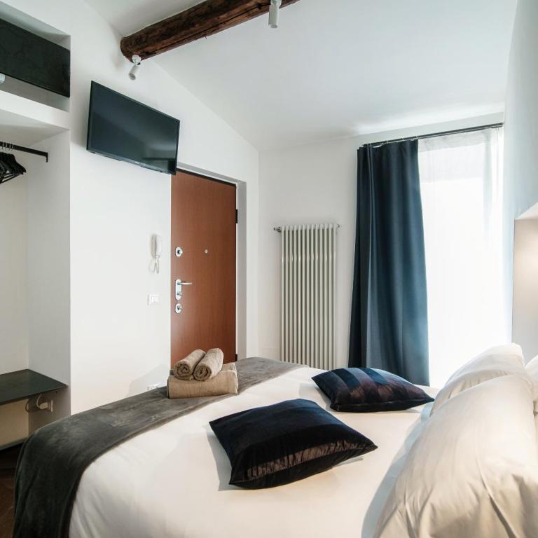 Caesar Suites by "The House Of Travelers" - Camera King Standard - 5