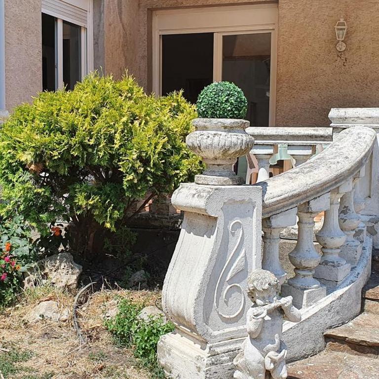 La casa de Margarita y Sisco, Villa avec piscine - Three-Bedroom Villa - 58