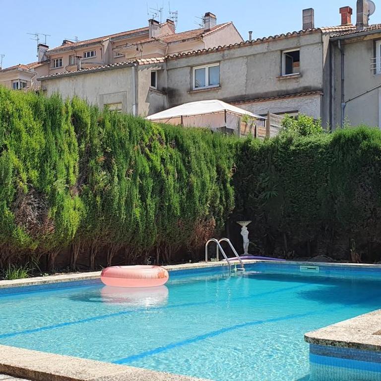 La casa de Margarita y Sisco, Villa avec piscine - Three-Bedroom Villa - 66