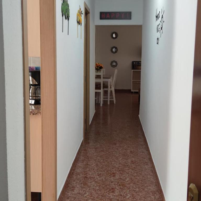 tranquilidad en el centro de la ciudad - Three-Bedroom Apartment - 12