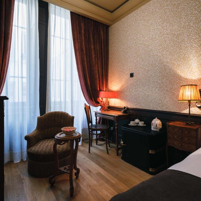Bayard Bellecour - Chambre Double Deluxe Côté Cour - Traditionnelle - 12