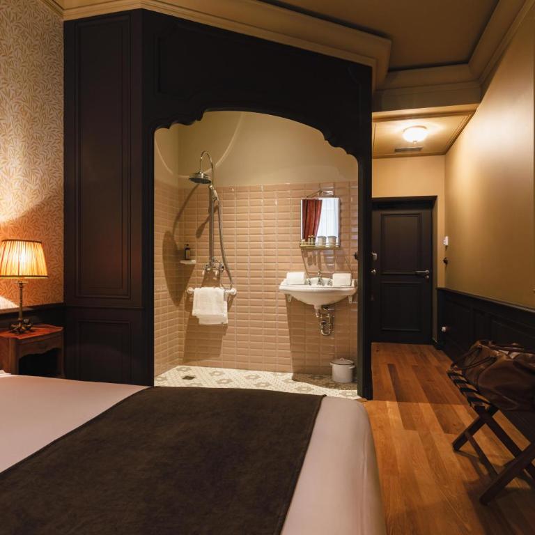 Bayard Bellecour - Chambre Double Deluxe Côté Cour - Traditionnelle - 11