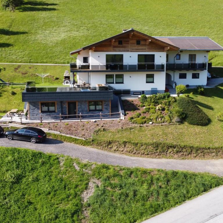 Appartement Fritzl - Apartment mit 3 Schlafzimmern und Terrasse - 3
