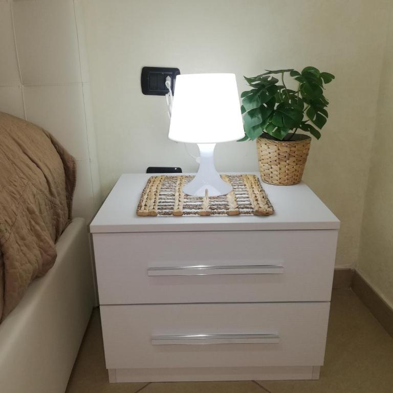 La dolce Dimora - Triple Room with Private Bathroom - 7