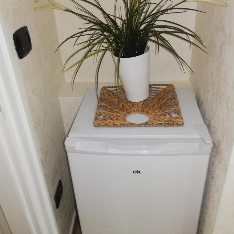 La dolce Dimora - Triple Room with Private Bathroom - 9