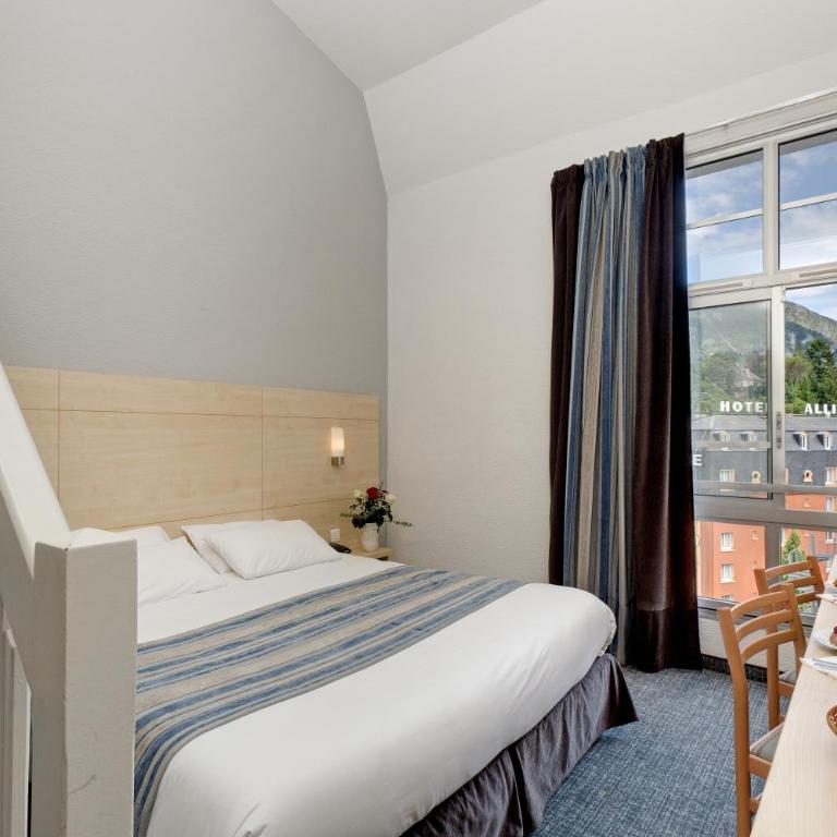 Hôtel Alba - Chambre Quadruple - 2