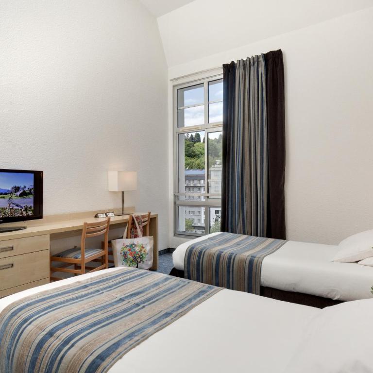 Hôtel Alba - Chambre Quadruple - Vue sur Montagnes - 5