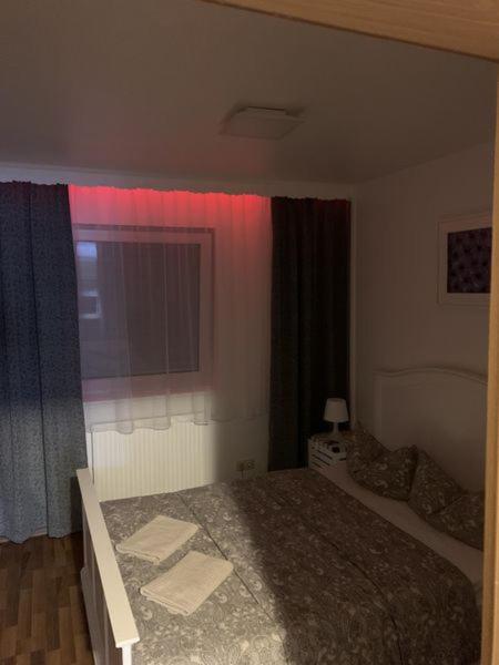 Hostel Nuremberg - Doppelzimmer mit Gemeinschaftsdusche und -WC - 14