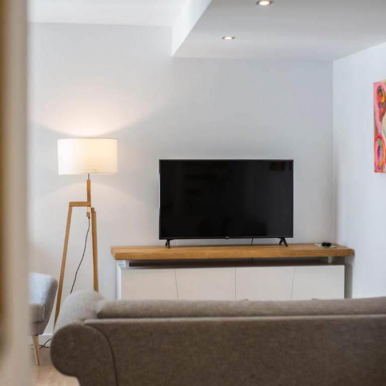 Private & Pool Goyeneta Sevilla Urban Apartment - Apartamento de 2 dormitorios - 8