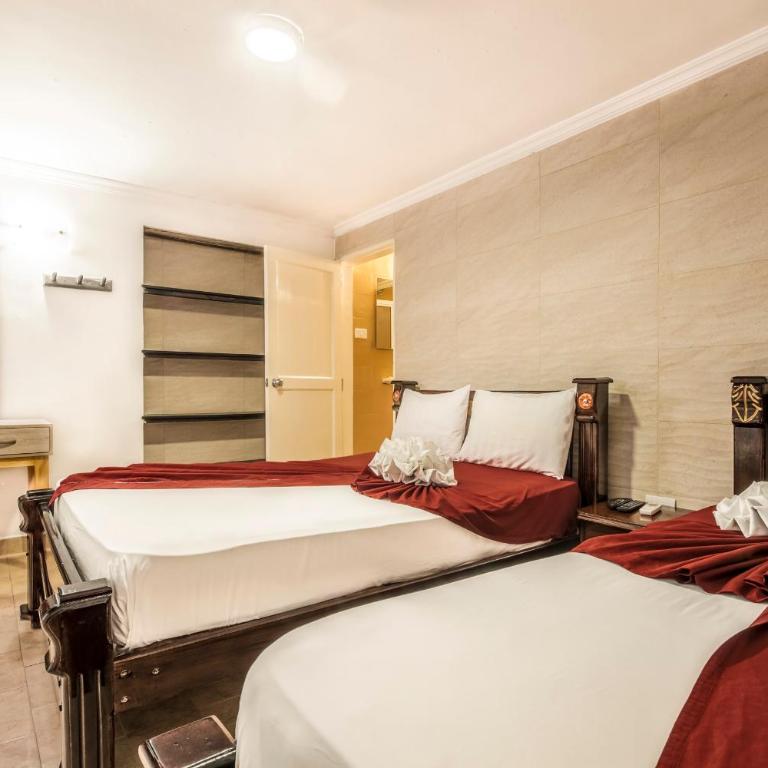 Hotel El Viajero Centro - Triple Room with Private Bathroom - 9