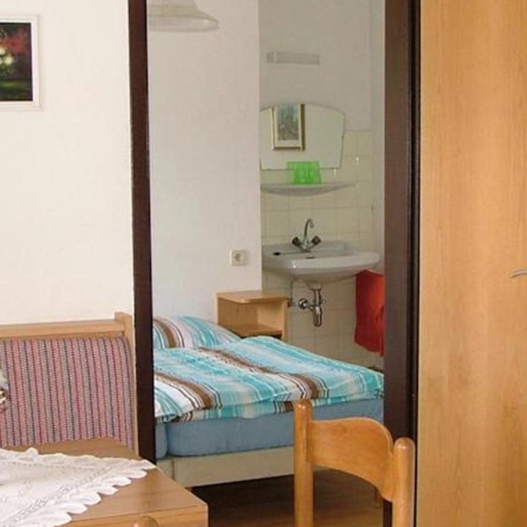 Pension Weiss - Apartment mit Balkon - 2