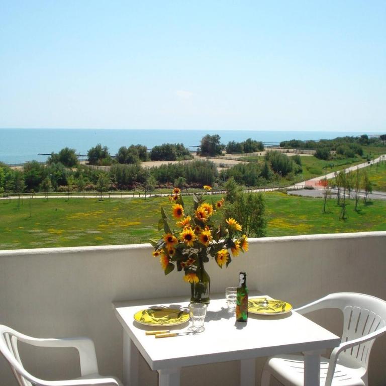 Welcoming flat with large balcony - Appartamento - 1