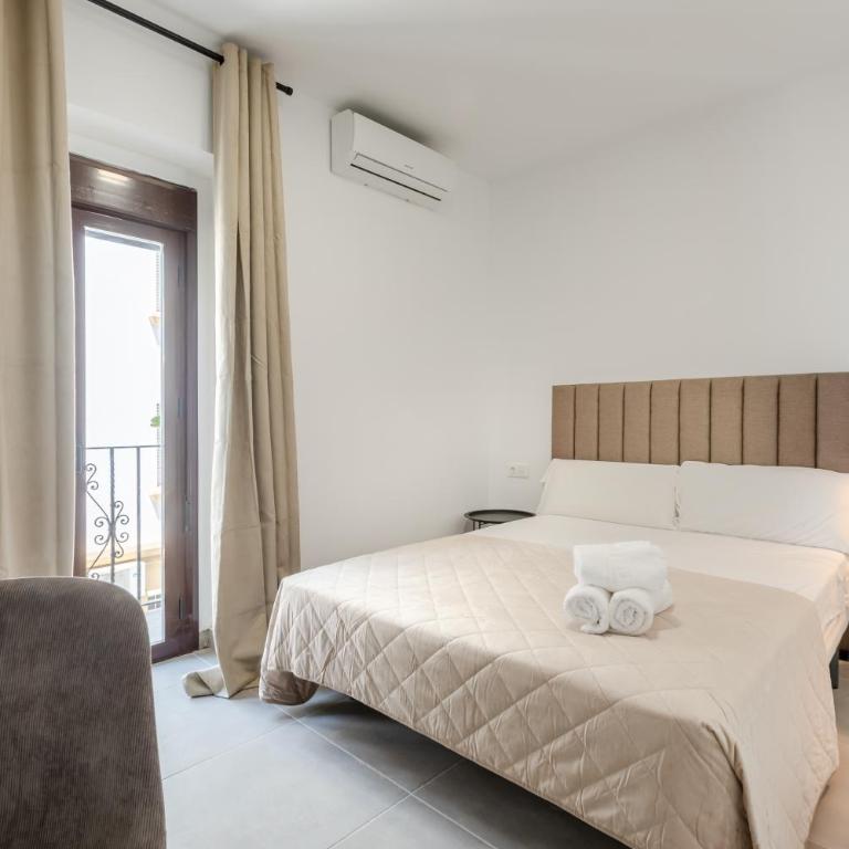 Villamarta Boutique Rooms - Habitación Doble con balcón - 1
