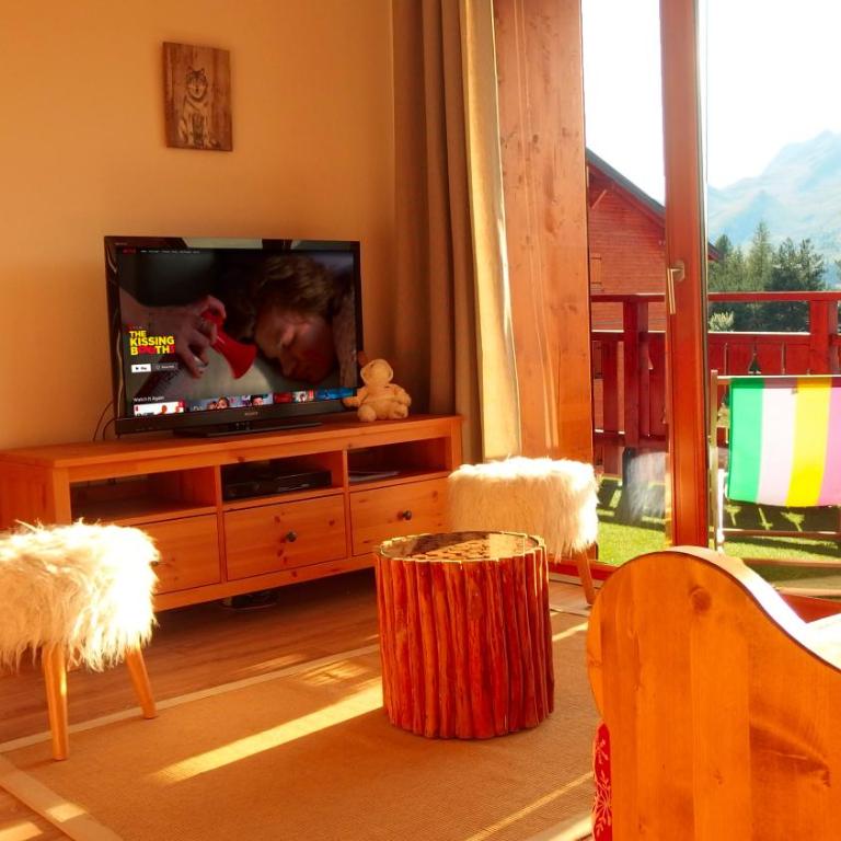Appartement 8 personnes à 3 minutes des pistes - Apartment mit 3 Schlafzimmern - 2