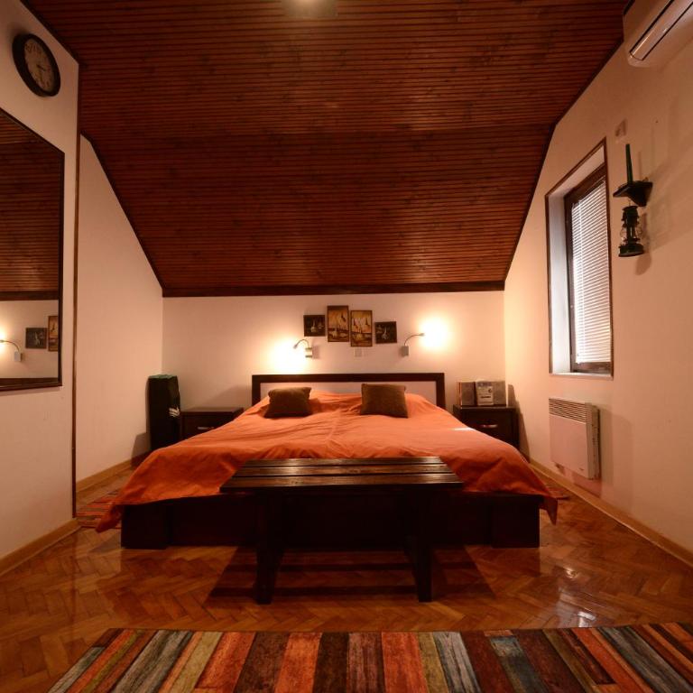 Villa Dijana - Pool, Spa, Outdoor Kitchen - Three-Bedroom Villa - 9