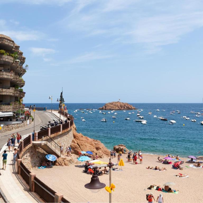 LETS HOLIDAYS Apartment sea views on the beach 3 - Apartamento de 2 dormitorios - 18