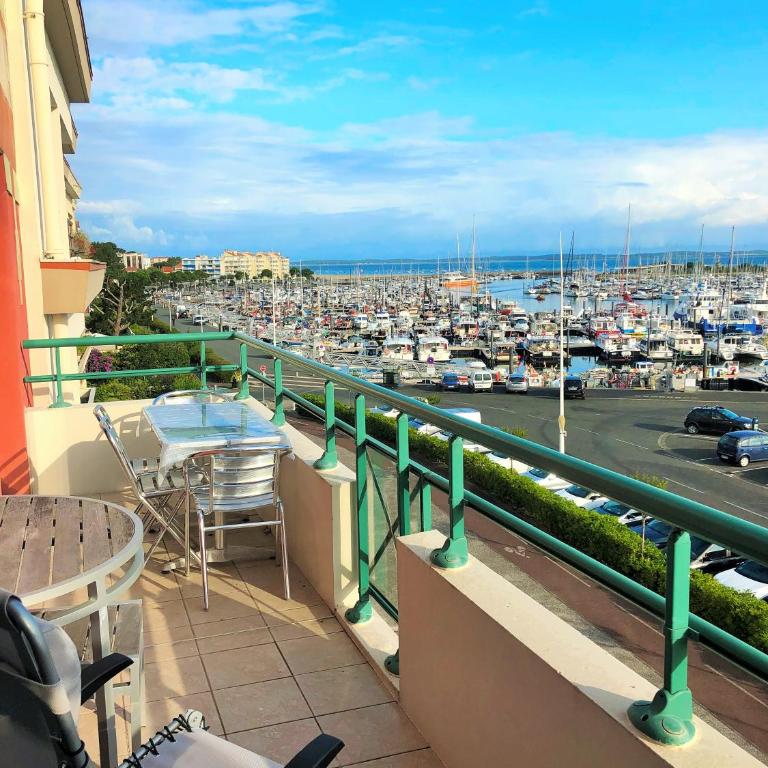 LUCIA appartement standing vue bassin - Apartamento con vistas al mar - 14