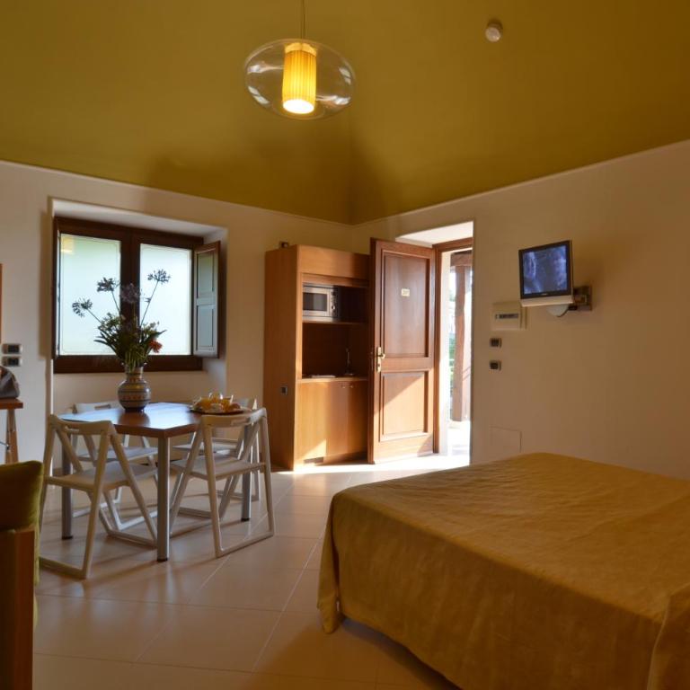 Hotel Zeus - Camera Familiare con Angolo Cottura - Dependance - 1