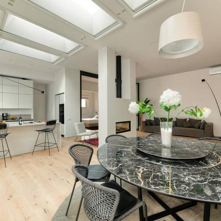 Ex Artist Studio Loft near Piazzale Michelangelo - Loft - 15