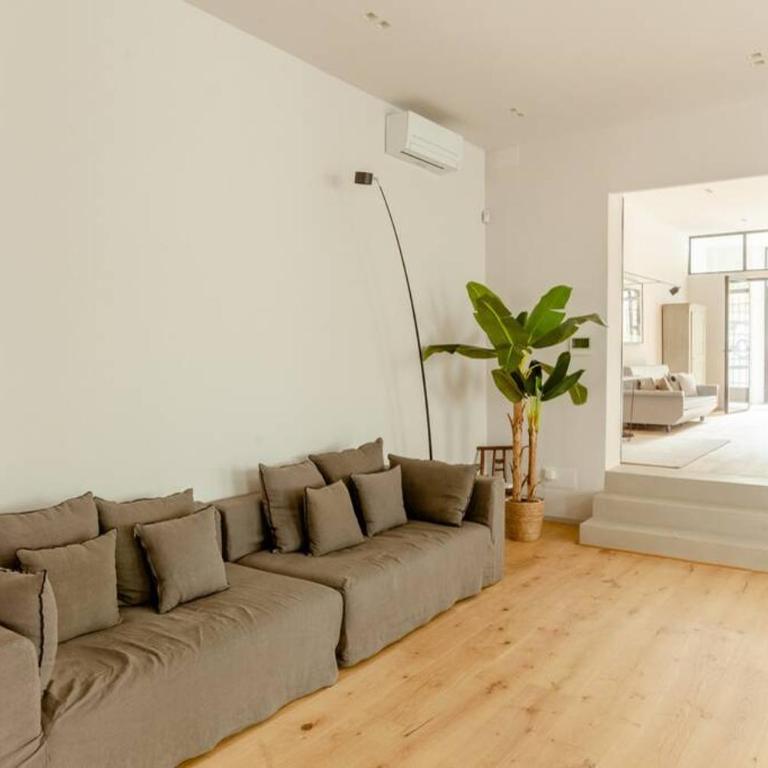 Ex Artist Studio Loft near Piazzale Michelangelo - Loft - 16