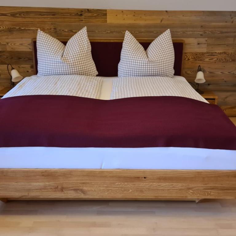 Bunter Hirsch Ferienwohnung im Garmischer Zentrum - Apartment mit 2 Schlafzimmern - 7