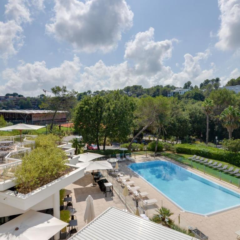 Mouratoglou Hotel & Resort - Chambre Supérieure - Vue sur Piscine ou Tennis - 4