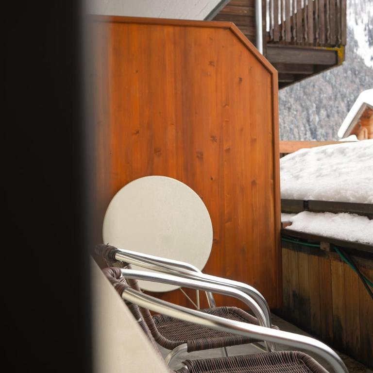 Hotel Alpina - Einzelzimmer mit Balkon - 1