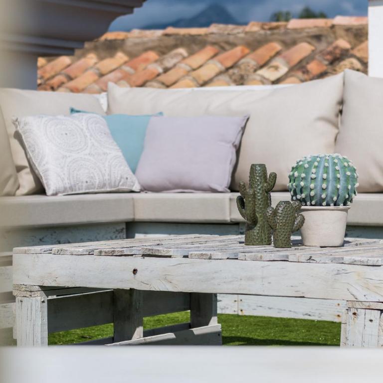 Casa Helena, Luxury Beach Side 5 Bedroom Villa - Villa - 44