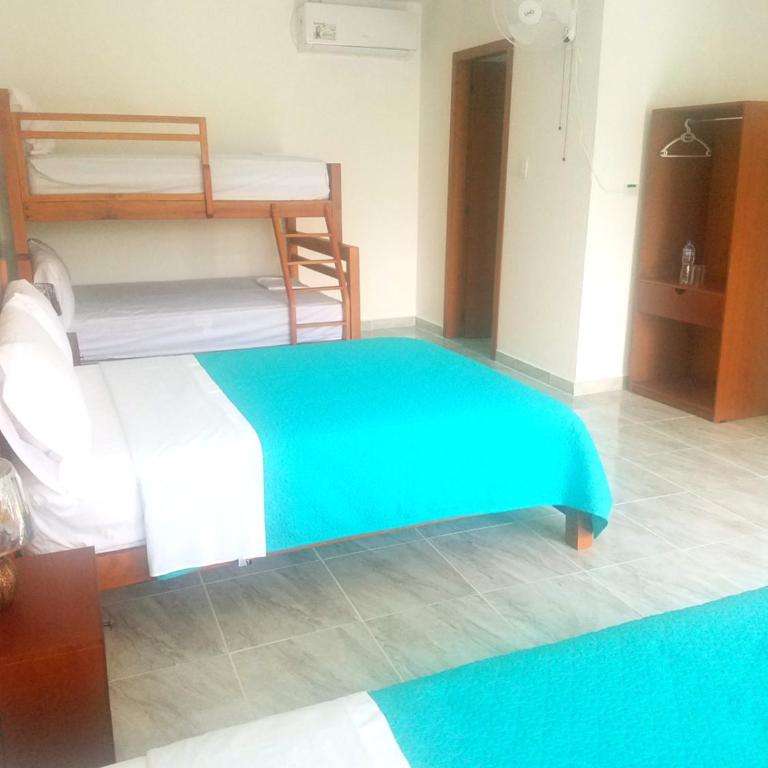 Hotel Villa Turquesa - Comfort Triple Room - 4