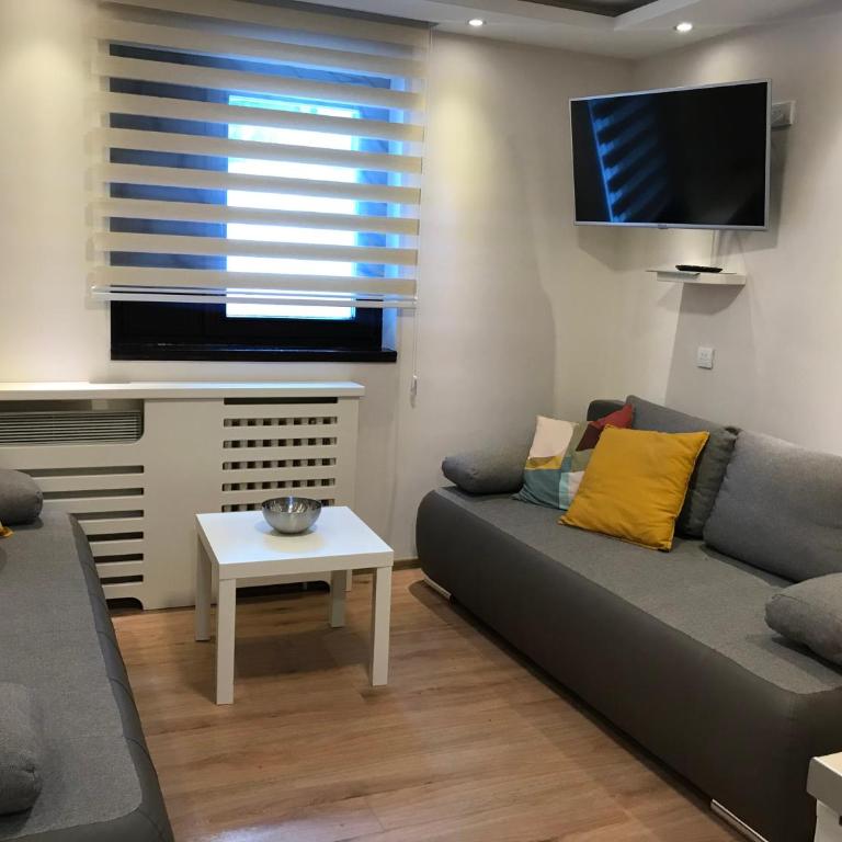 YelaYeti Apartments - Family Studio - 18