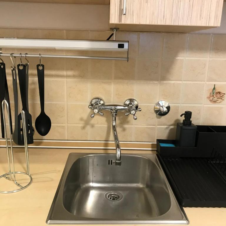 YelaYeti Apartments - Family Studio - 23