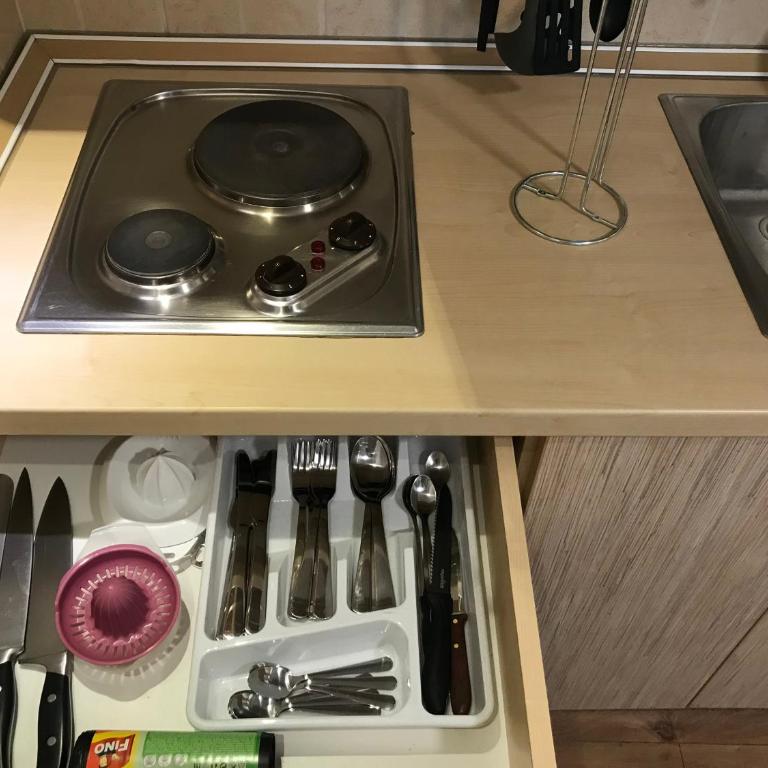 YelaYeti Apartments - Family Studio - 27