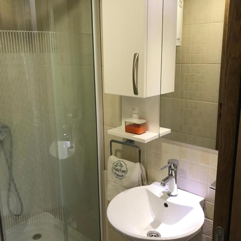 YelaYeti Apartments - Porodični Studio - 29