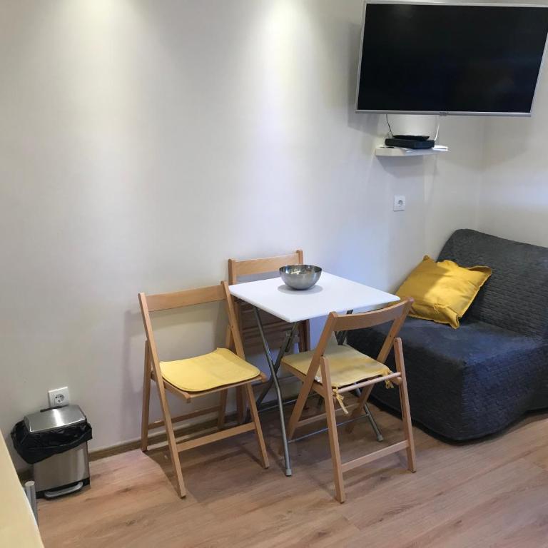 YelaYeti Apartments - Family Studio - 19