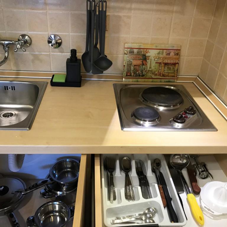 YelaYeti Apartments - Family Studio - 23