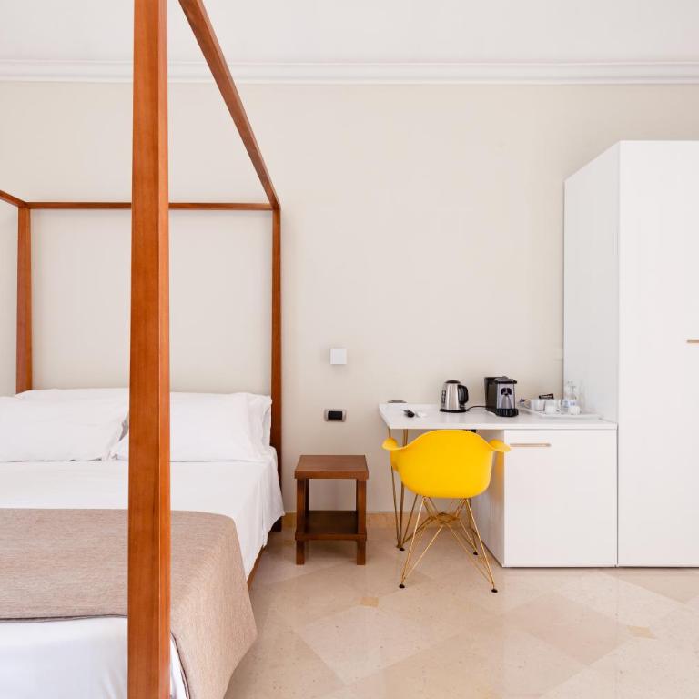 Pompei Plaza - Junior Suite con Balcone - 10