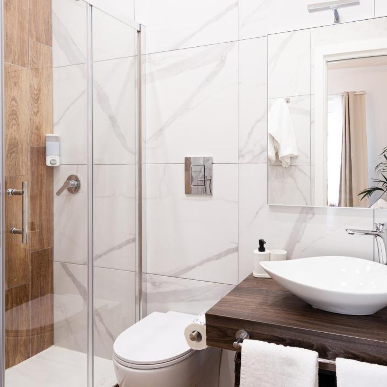 Pompei Plaza - Junior Suite con Balcone - 13