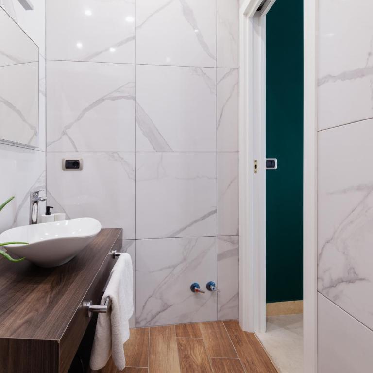 Pompei Plaza - Junior Suite con Balcone - 19