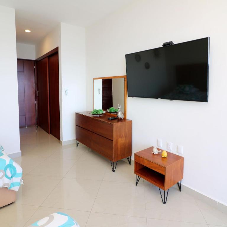 GAVIAS GRAND MAZATLAN APT. 1415 - Three-Bedroom Apartment - 15