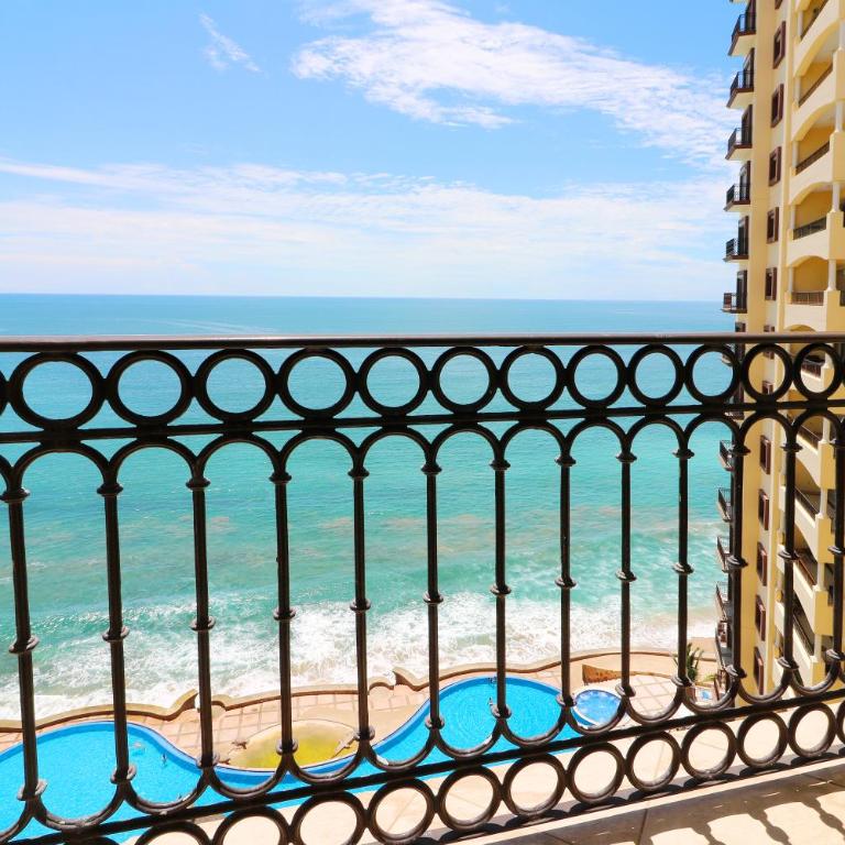GAVIAS GRAND MAZATLAN APT. 1415 - Three-Bedroom Apartment - 34