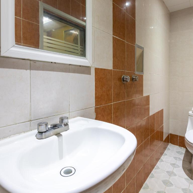 Hotel Vista Alegre - Habitación Estándar - 9